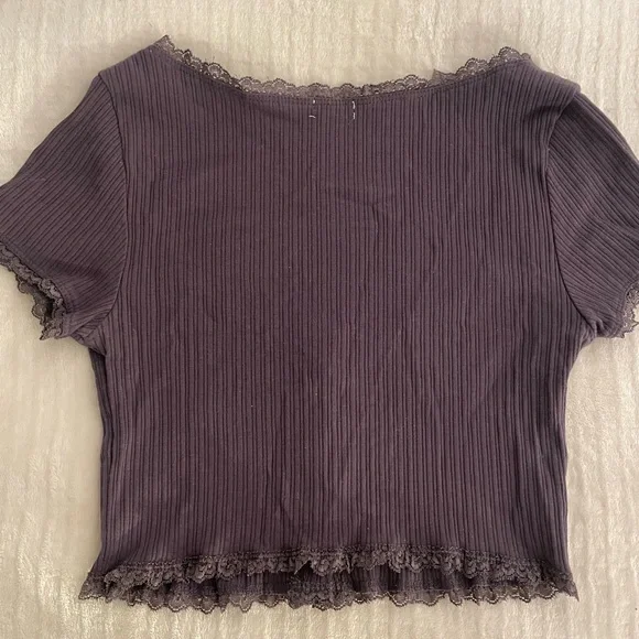 Garage Lace Top - Picture 2 of 3